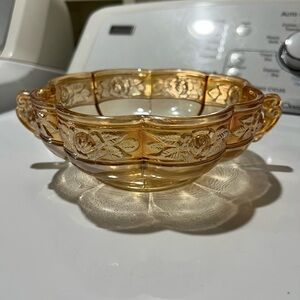 VINTAGE JEANETTE AZTEC ROSE CARNIVAL PEACH MARIGOLD GLASS DISH